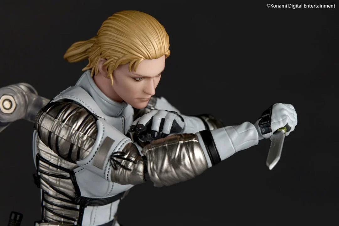 Pre-Order - Metal Gear Solid Delta: Snake Eater Amazing Yamaguchi Revoltech NR117 The Boss Action Figure