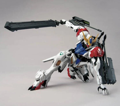 Mobile Suit Gundam: Iron-Blooded Orphans MG Gundam Barbatos Lupus 1/100 Scale Model Kit