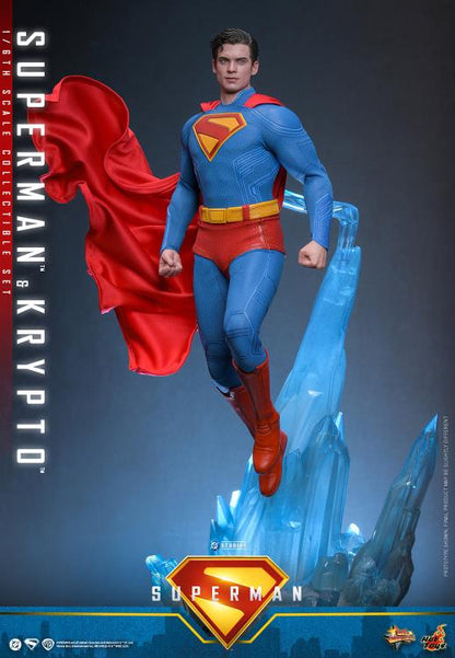 PRE-ORDER - Superman (2025) MMS812 Superman & Krypto 1/6th Scale Collectible Figure Set