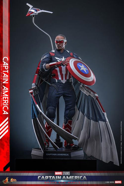 Captain America: Brave New World MMS779 Captain America 1/6th Scale Collectible Figure