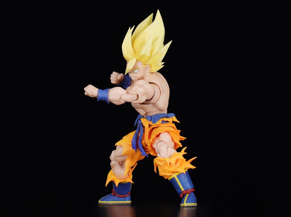 Pre-Order: Dragon Ball Z S.H.Figuarts Super Saiyan Goku (Legendary Super Saiyan) - Reissue