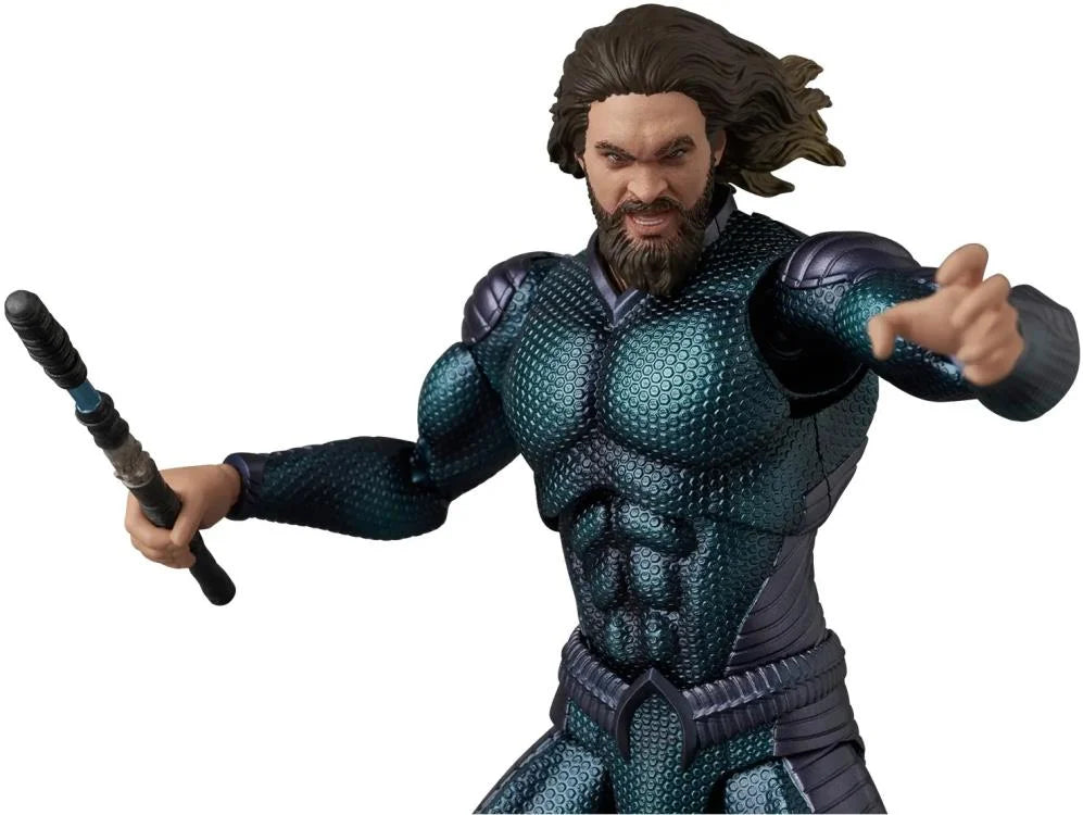 Pre-Order - Aquaman and the Lost Kingdom MAFEX No.310 Aquaman (Stealth Suit Ver.) Action Figure