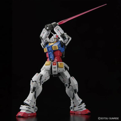 Mobile Suit Gundam RG RX-78-2 #40 Gundam 1/144 Scale Model Kit Ver.2.0