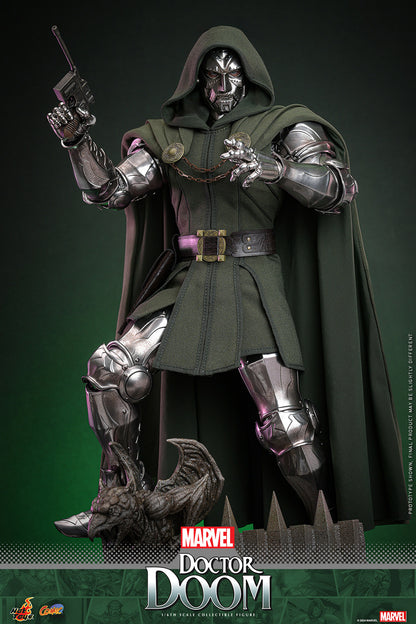 Doctor Doom CMS022 Marvel Comics 1/6 Scale Collectible Figure