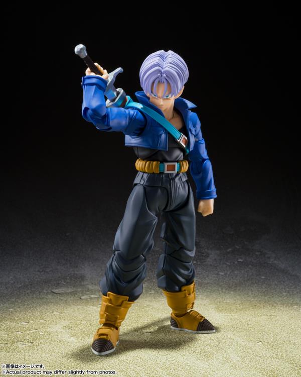 Dragon Ball Z S.H.Figuarts Super Saiyan Trunks (Boy from the Future) Action Figure (Reissue)