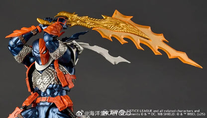 DC Comics Amazing Yamaguchi Revoltech NR059 Deathstroke (Ver. 1.5)