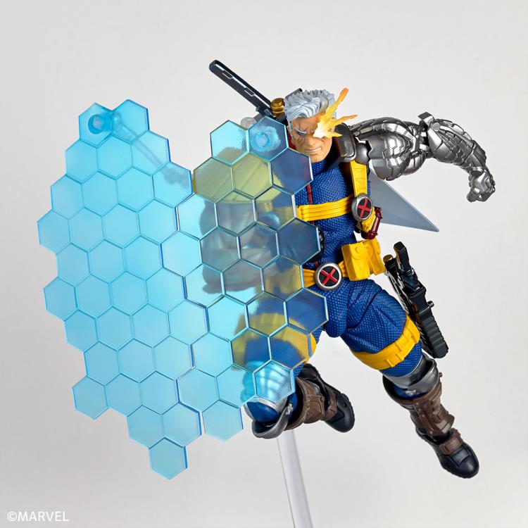 Marvel Amazing Yamaguchi Revoltech NR083 Cable (Ver. 1.5) Action Figure
