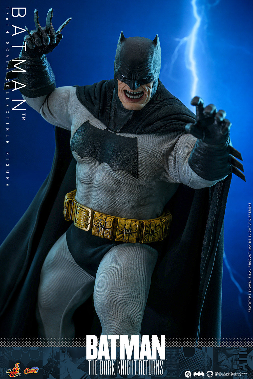 Batman: The Dark Knight Returns CMS024 Batman 1/6th Scale Collectible Figure