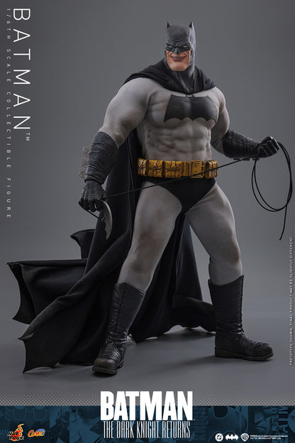 Batman: The Dark Knight Returns CMS024 Batman 1/6th Scale Collectible Figure