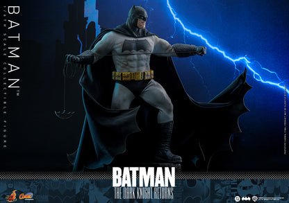 Batman: The Dark Knight Returns CMS024 Batman 1/6th Scale Collectible Figure