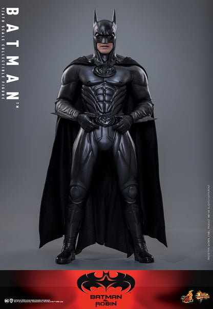 Batman & Robin MMS786 Batman 1/6th Scale Collectible Figure