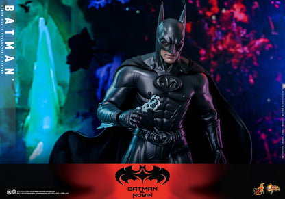 Batman & Robin MMS786 Batman 1/6th Scale Collectible Figure