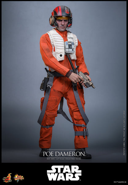 Pre-Order -  Star Wars: The Force Awakens MMS806 Poe Dameron 1/6th Scale Collectible Figure
