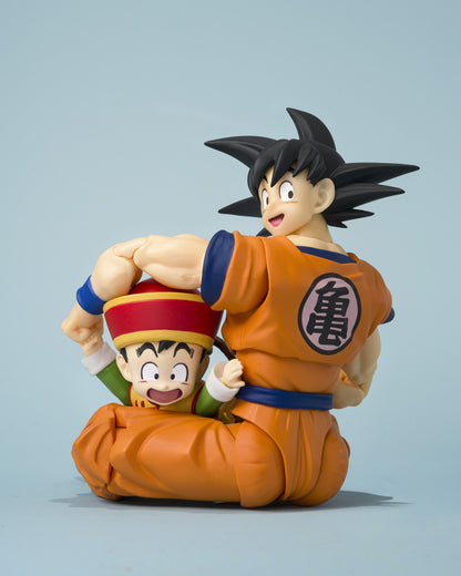 Dragon Ball S.H.Figuarts Son Goku & Son Gohan -childhood- and Kintoun Flying Nimbus (Japan Version) w/shipper box