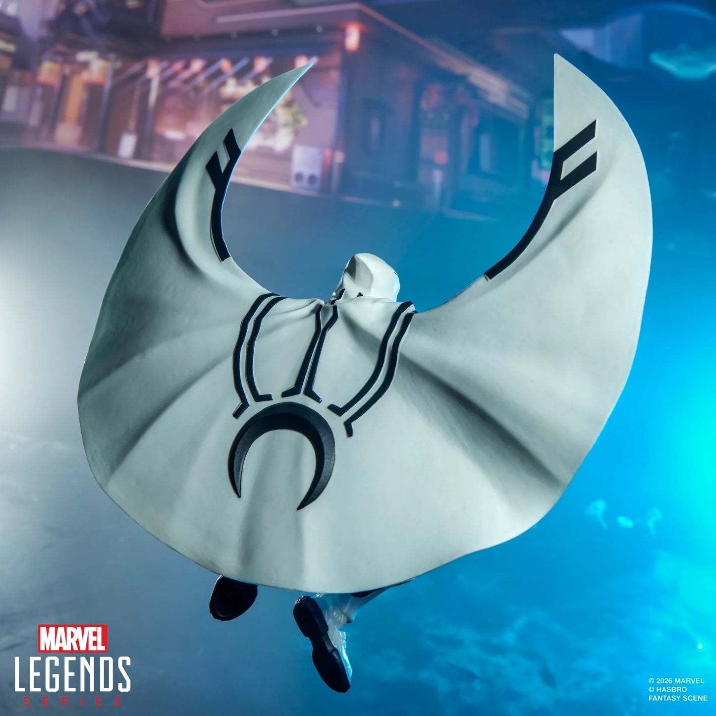 Pre-Order - Marvel Rivals Marvel Legends Moon Knight Action Figure