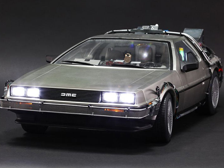 Back to the Future MMS260 DeLorean Time Machine 1/6th Scale Collectible Vehicle