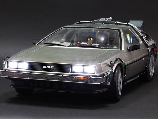 Back to the Future MMS260 DeLorean Time Machine 1/6th Scale Collectible Vehicle