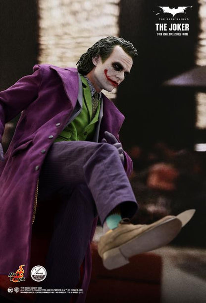 The Dark Knight QS010 The Joker 1/4th Scale Collectible Figure