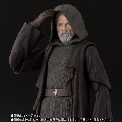 Star Wars S.H.Figuarts Luke Skywalker (The Last Jedi) Exclusive
