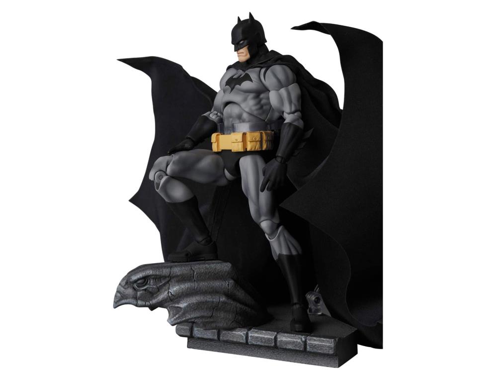 Batman: Hush MAFEX No.126 Batman (Black Ver.) (Reissue)
